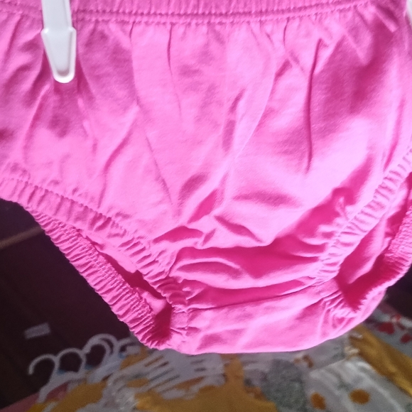 Carter's 2piece outfit - Picture 2 of 3